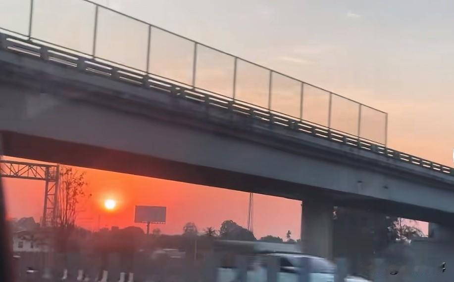 没有爱情的婚姻，太痛苦了……我今年50岁，有一种不想活的念头。心里过的太苦