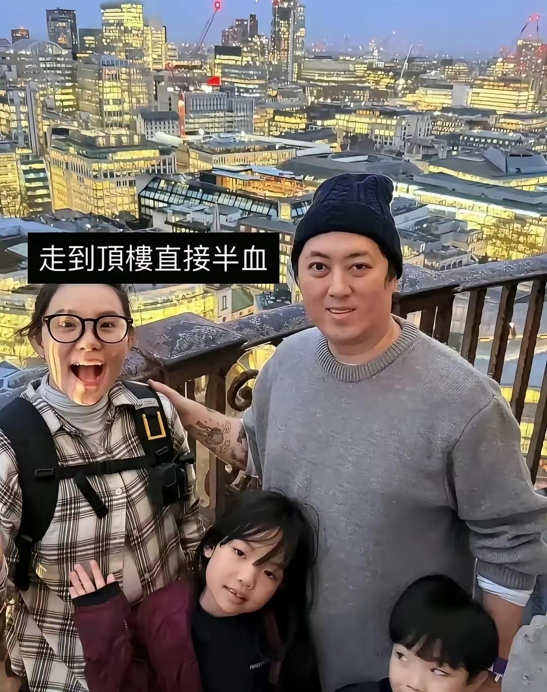 谢依霖三年抱俩，女儿已经7岁了，儿子也5岁了，儿子脸圆嘟嘟嘟的像她，她和丈夫也经