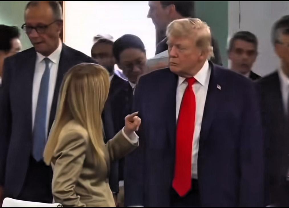 G7活动里梅洛尼指着特朗普输出后离开，这场景火药味直接拉满。曾经特朗普把梅洛尼夸