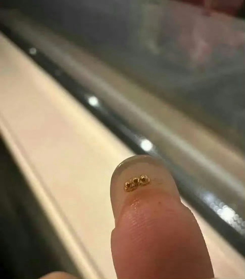 怪不得金店不让留指甲[笑着哭]​​​​