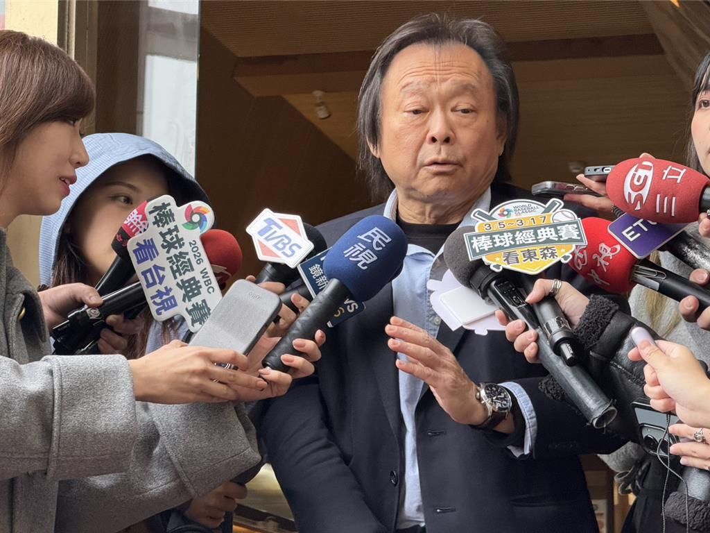 民进党绿委王定宇卷入桃色风波，虽已出面驳斥婚外情，并强调去年2月已离婚，但不仅个