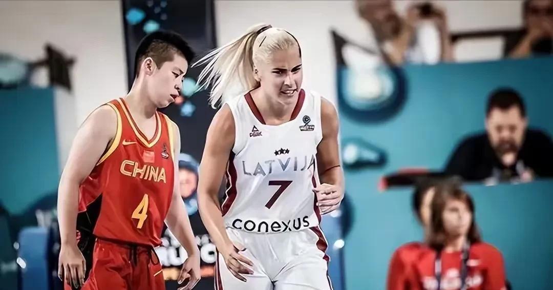 没有张子宇U19女篮不再神奇！在刚刚结束的2025年女篮四国赛中，U19中国女