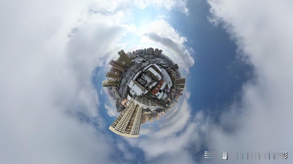 在很久很久以前，孙悟空护送唐僧西天取经归来后，有一天他闲得无聊，决定再去凡间逛逛