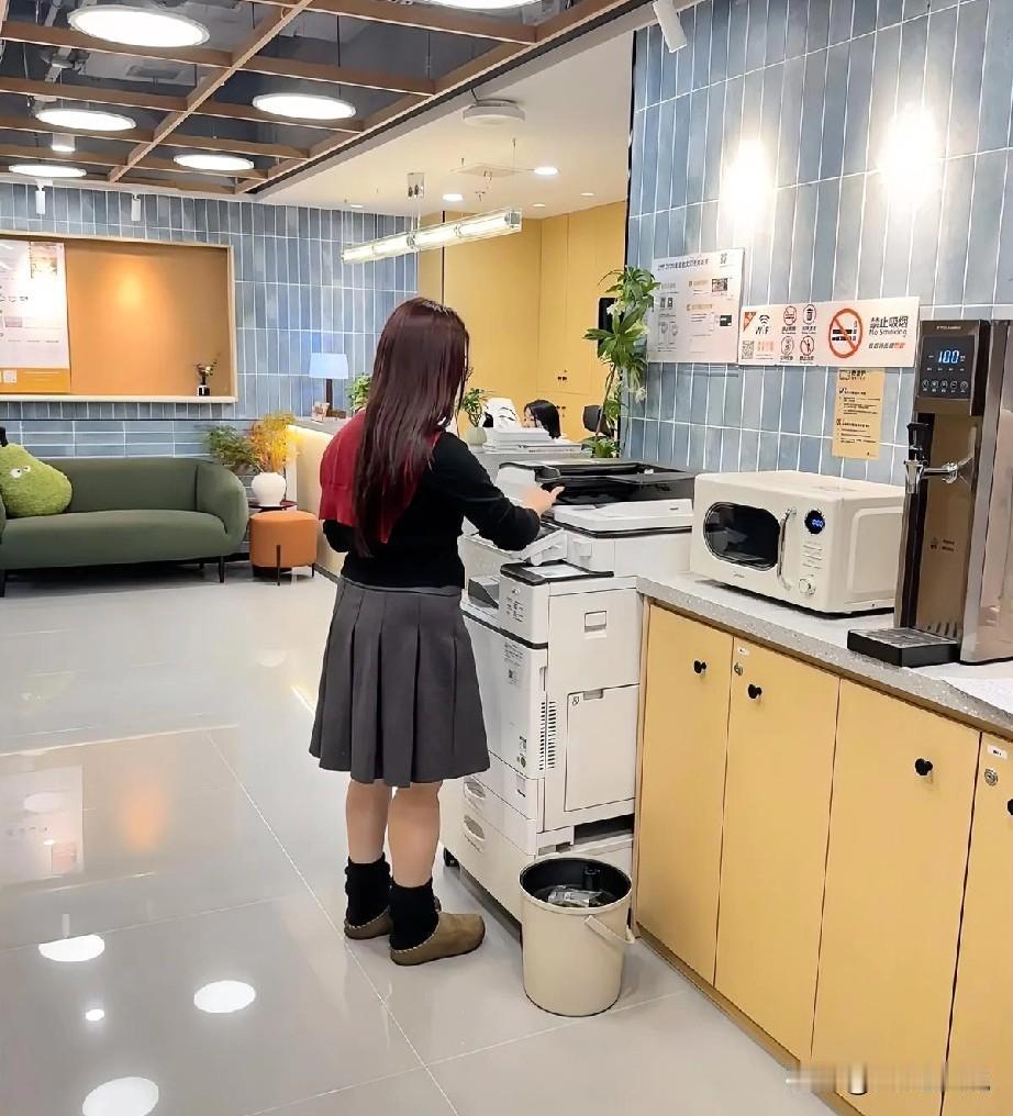 诚信崩塌了！四轮面试通过也接了我们offer的985硕士，晚上11点多钟给我发微