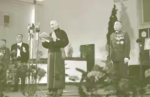 初见定生死：李宗仁一眼看穿蒋介石，二十余年恩怨早已注定1926年长沙城外，