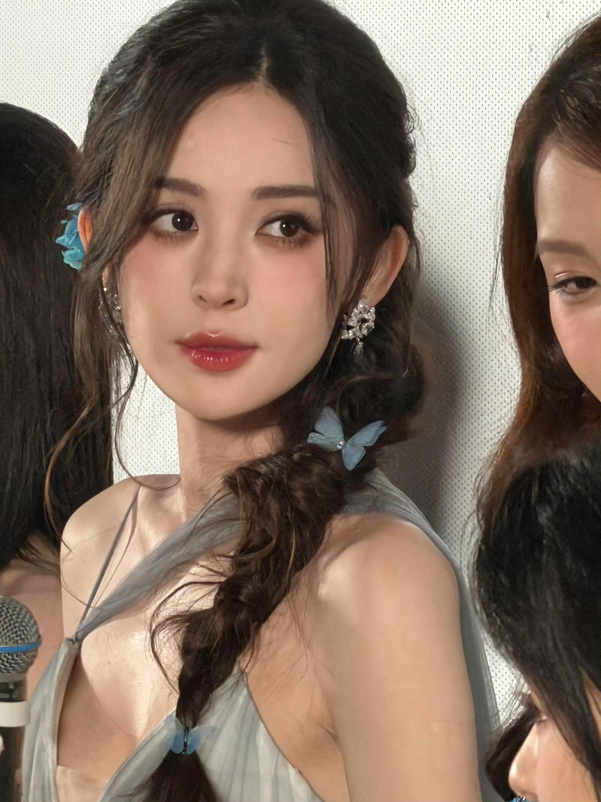 真的被娜扎美到了，生图都这么能打