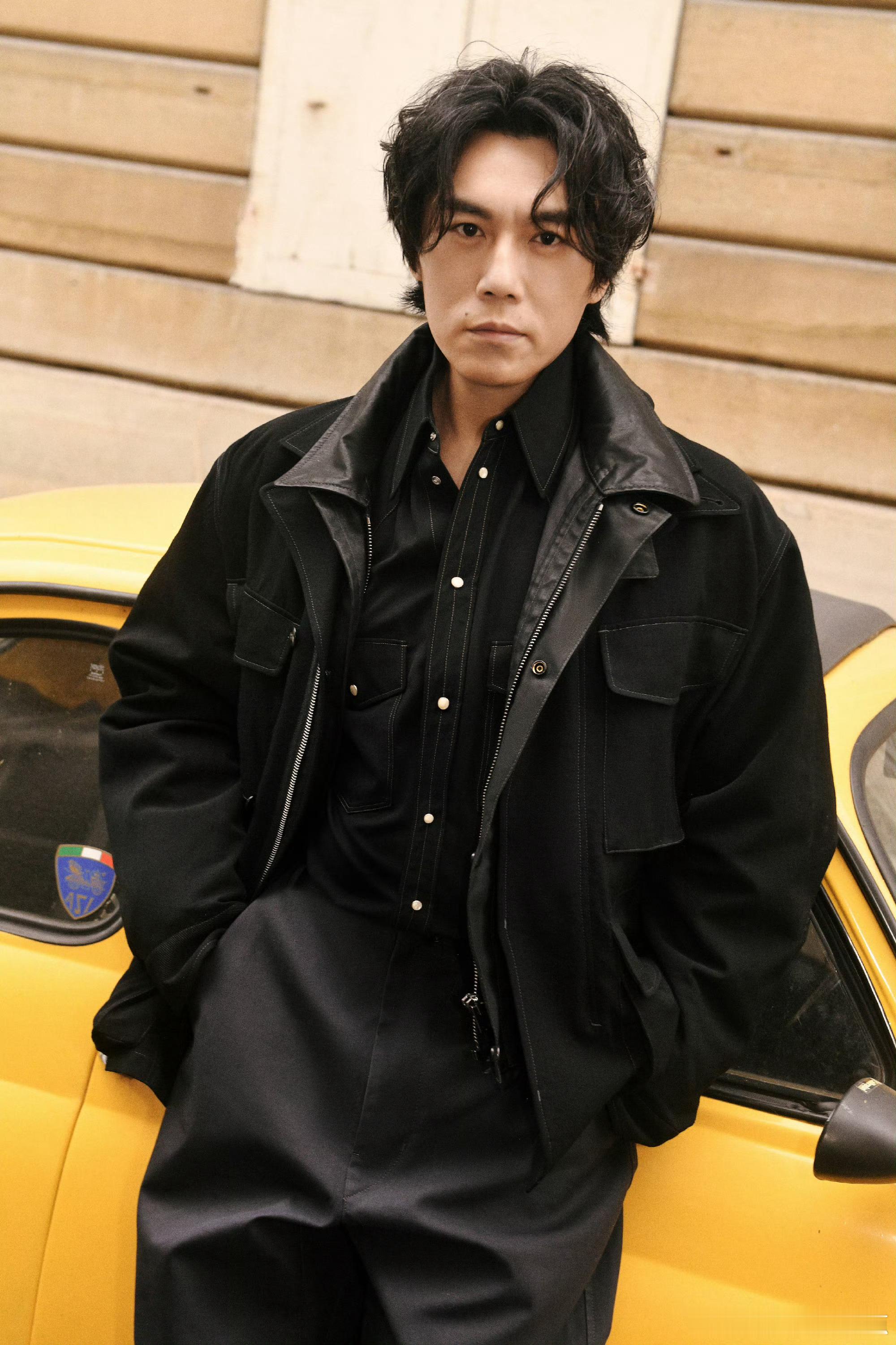 俩人当时找同一个托尼老师剪的吗。