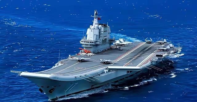 ​中国航母的建设已经迎来了前所未有巨大的发展势头。这时候，中国制造出的福建号排水