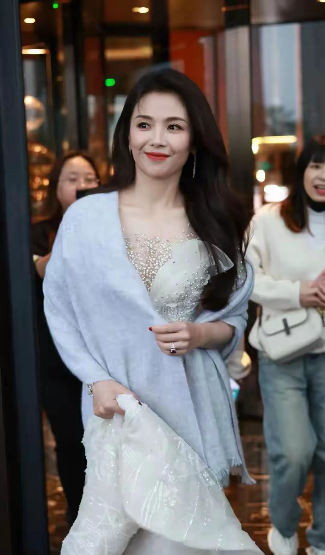 "妈祖"刘涛的颜值真是逆生长，岁月在她脸上仿佛按了暂停键。从《白蛇传》到《欢乐颂