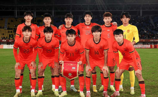 热议U22国足: 汪士钦红牌动作很业余, 这是中国足球陋习写照