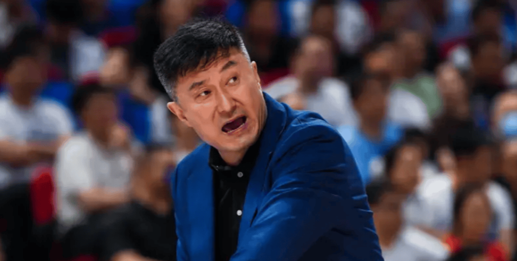 杜锋体面抽身，急流勇退，离开宏远帅位！卸下重担，推测休整一年，仍有三件事放不下，