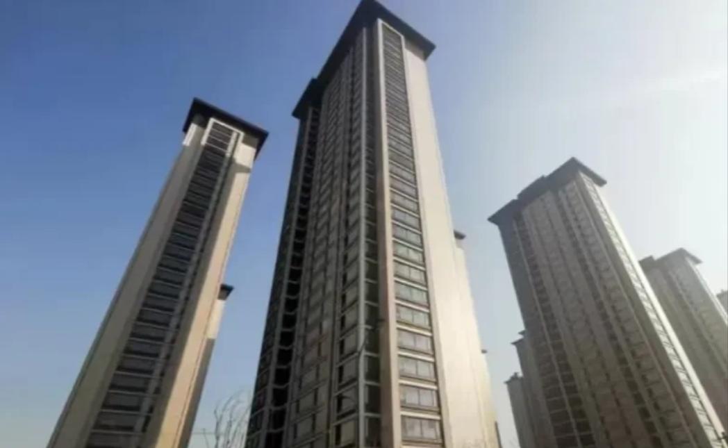 签字手都在抖！杭州房东心在滴血。三墩紫璋台，2021年万余人抢千余套房，