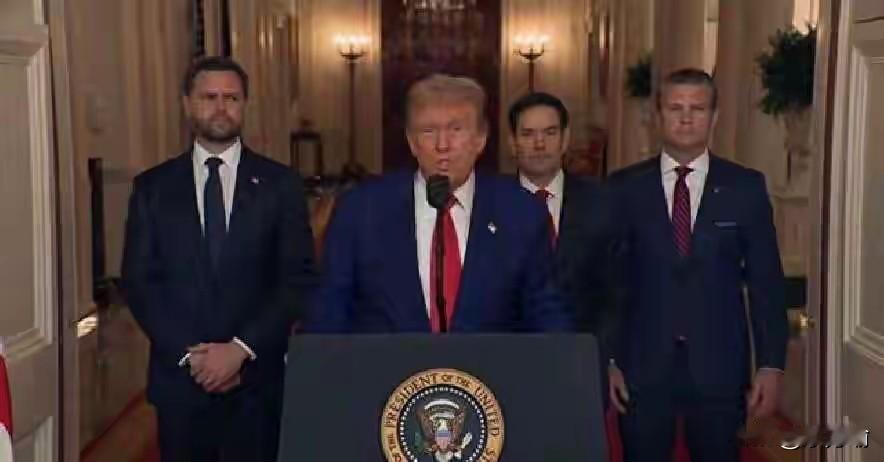 据外媒，中美通话后，第二天特朗普就给高市早苗打电话，据知情人士透露，特朗普告诉高