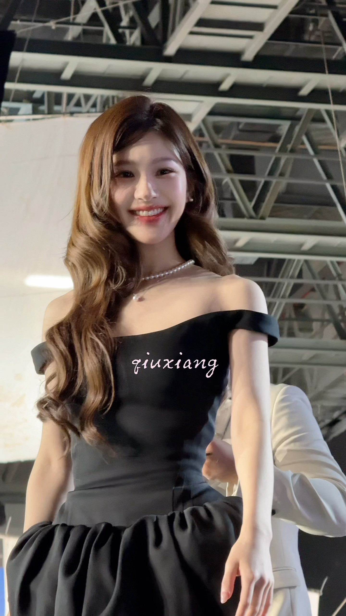 赵露思今日线下活动丨看得出她是公主！！！！！👸🏻
