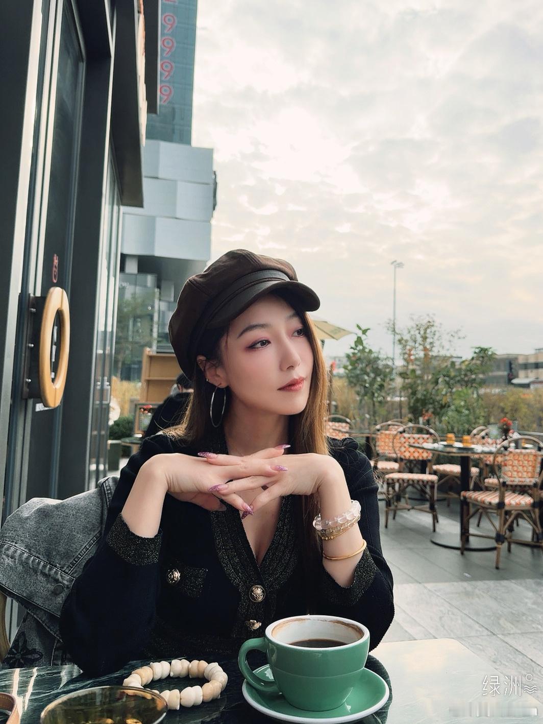 我想我会一直孤单氛围感美女文案绿洲