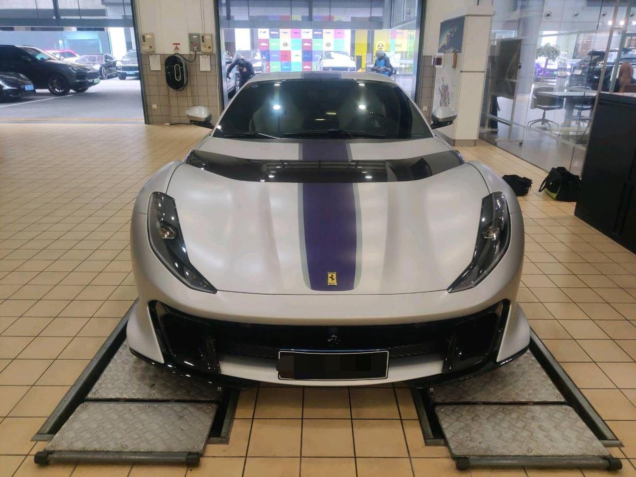 两年时间，只跑了1千公里！放到普通家用车上，那就是一年两箱油，买起来供着；放