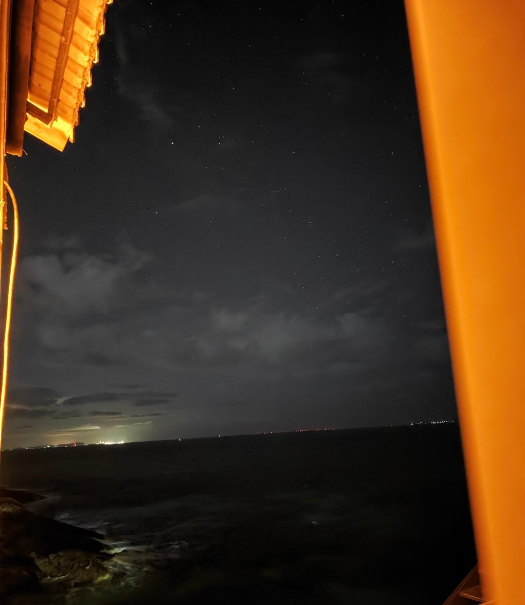 好久没看到，天上这么多星星了！你在家能看到星星吗?