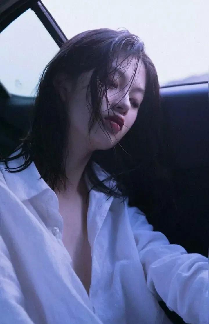 男人和女人的思维方式有所不同。女人认为分手应该开诚布公、正式提出，然而男人却觉得