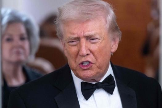 特朗普还想染指体育圈，想多了吧？特朗普在接受采访的时候，谈到了世界杯伊朗队，表示