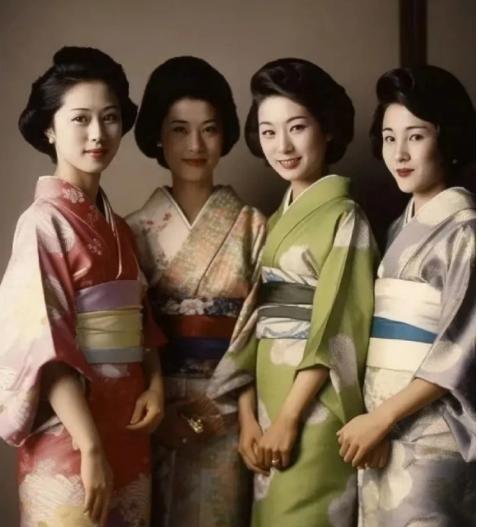 为什么日本的女性做梦都想当寡妇？这么说吧，如果丈夫去世了，她们会一边哭一边数钱。