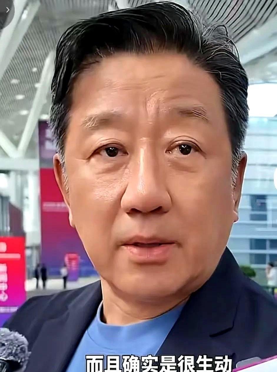《琅琊榜》老戏骨丁勇岱一句话，直接戳穿了整个演艺圈的遮羞布。他看完一部叫《给