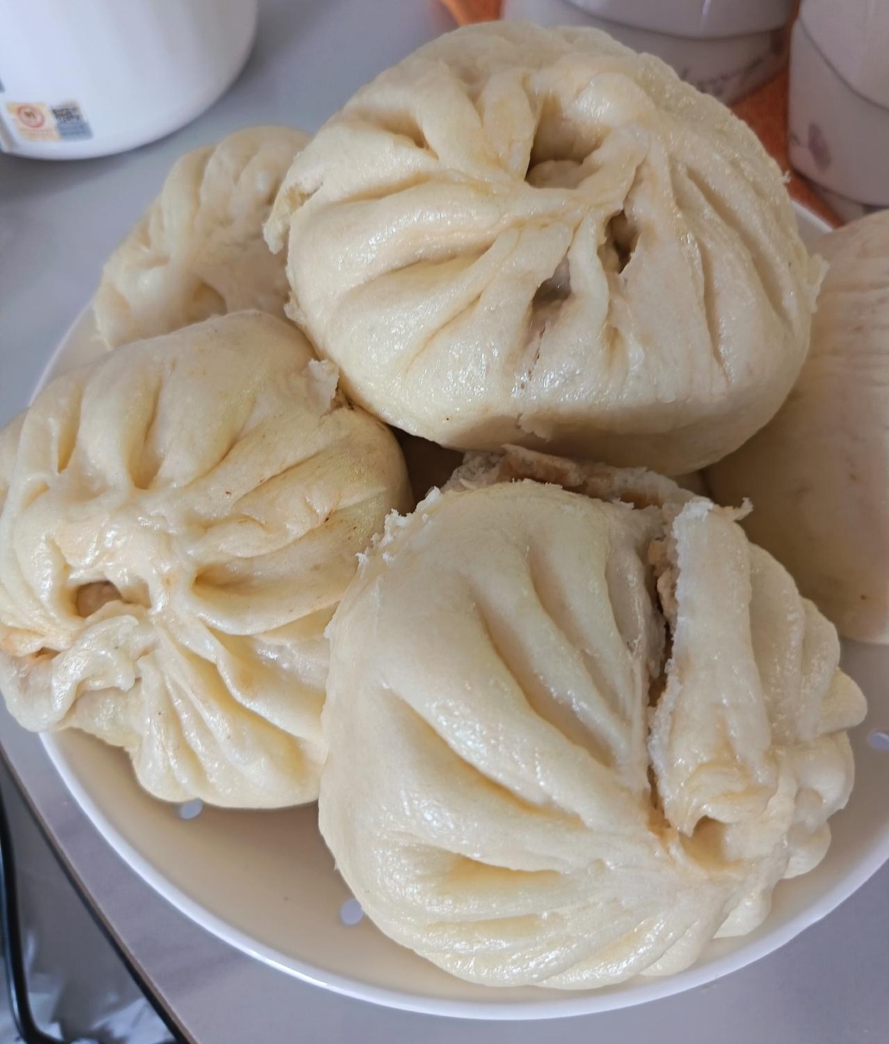 今天早上在抚河边晨练了一下，没去菜场。本来昨天跟四姐约好，下午1点钟去她家，