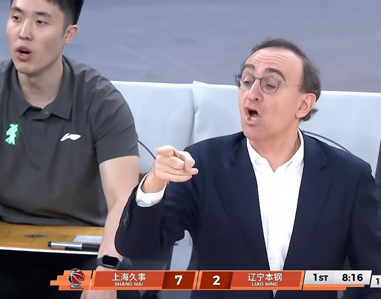 下赛季辽篮俱乐部下定决心大换血。根据本赛季球队成绩和人员表现作用，下赛季辽宁队将