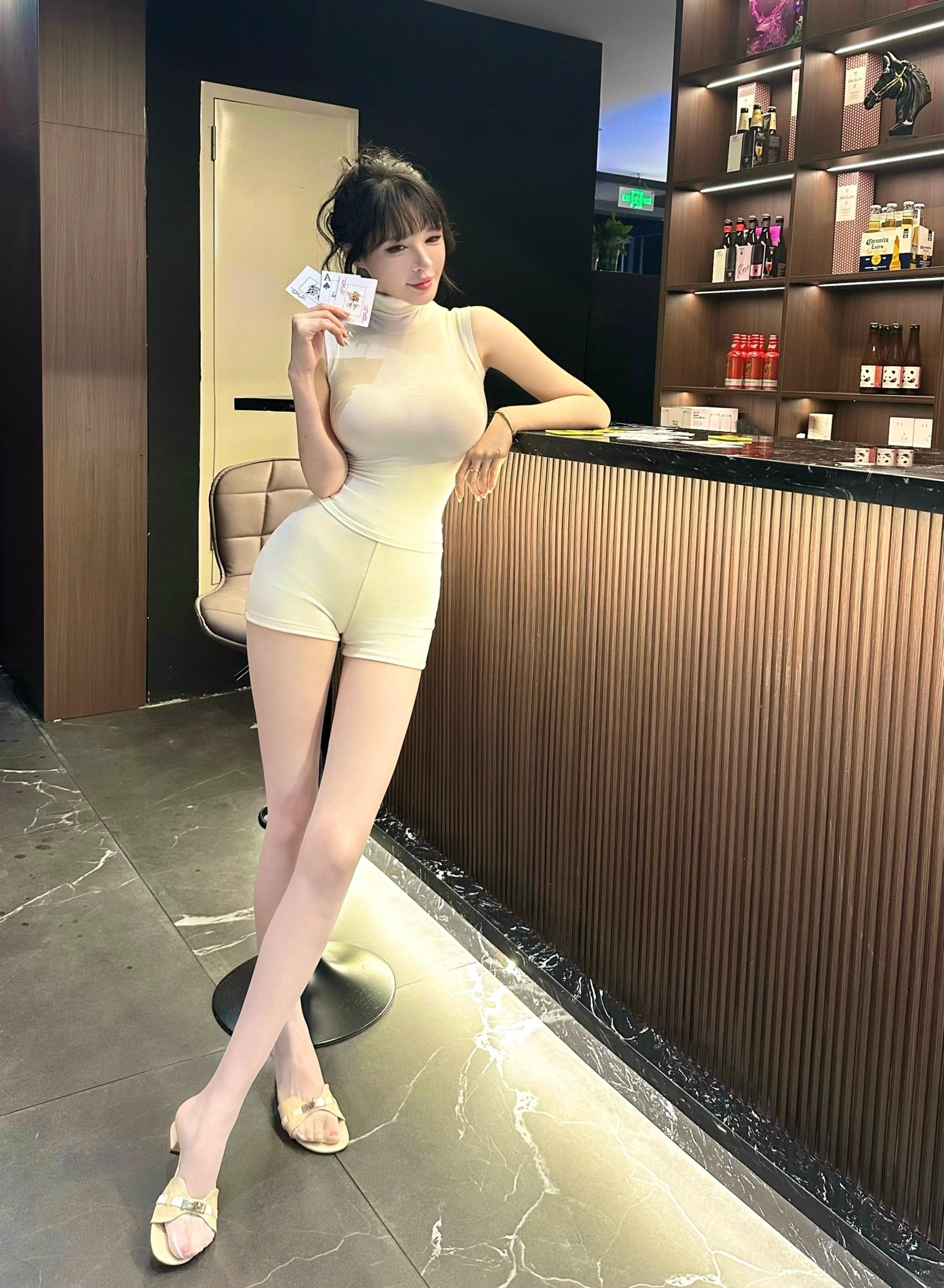 在老家 ｜大连|跟老友们的新聚点🃏。大连周末聚会不知道去哪的看过来?...
