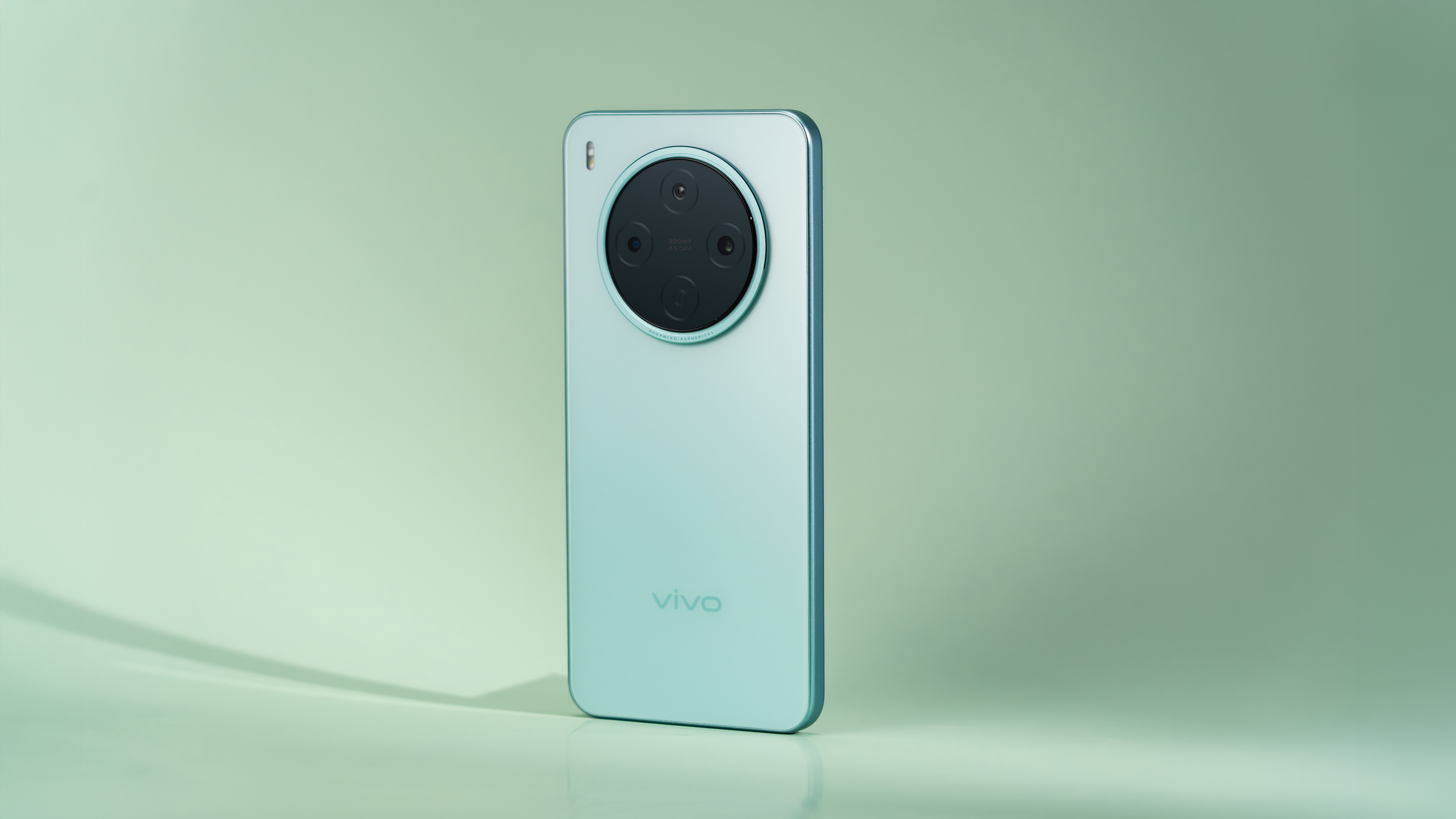 开箱一下vivoY500Pro「浅绿」，来个图赏很清爽、简洁的设计，直屏+