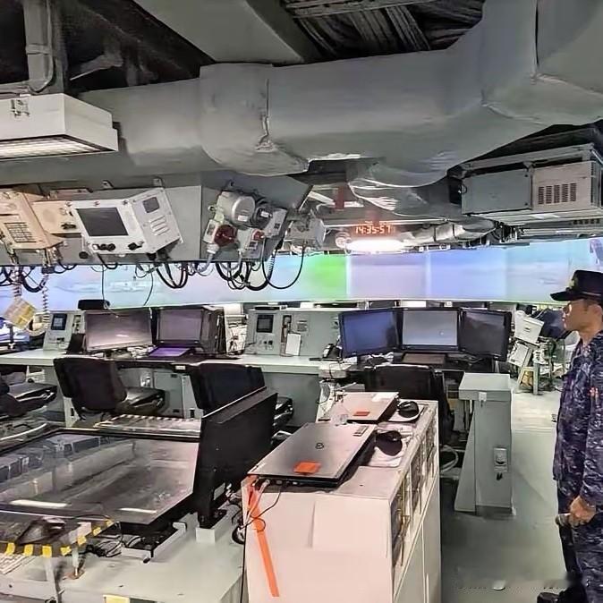 日本最新舰：最上级护卫舰的吨位与战力关系，这是非常典型的