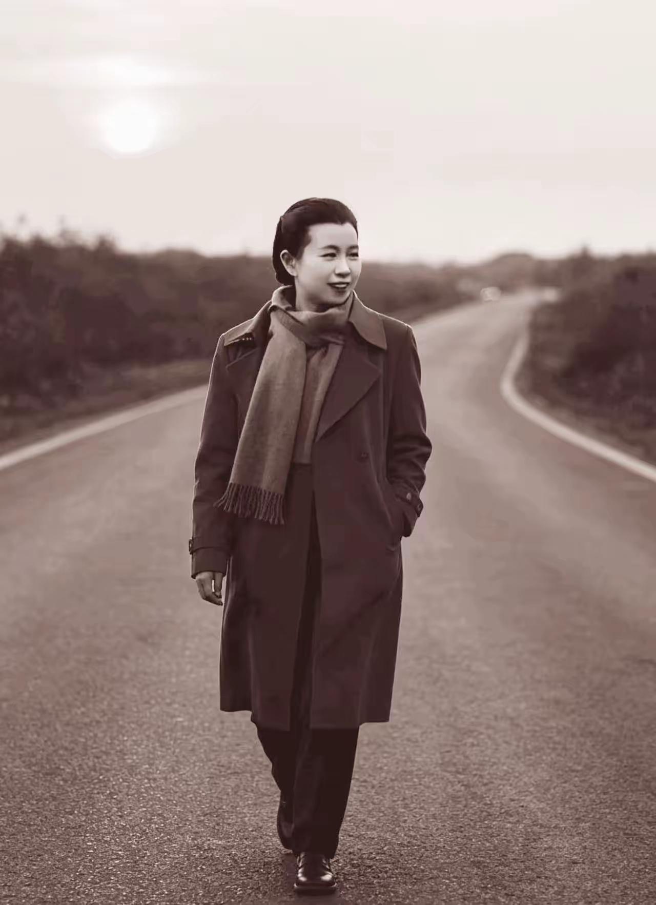 近些年，样板戏确实争议很大，很多人因为那段特殊历史，对它们抱有复杂的情感。但吵归