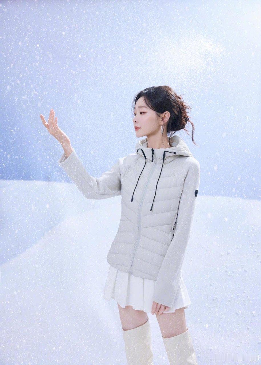 宋轶提前入冬宋轶今日份提前入冬宋轶今日份提前入冬，雪精灵出现​​​