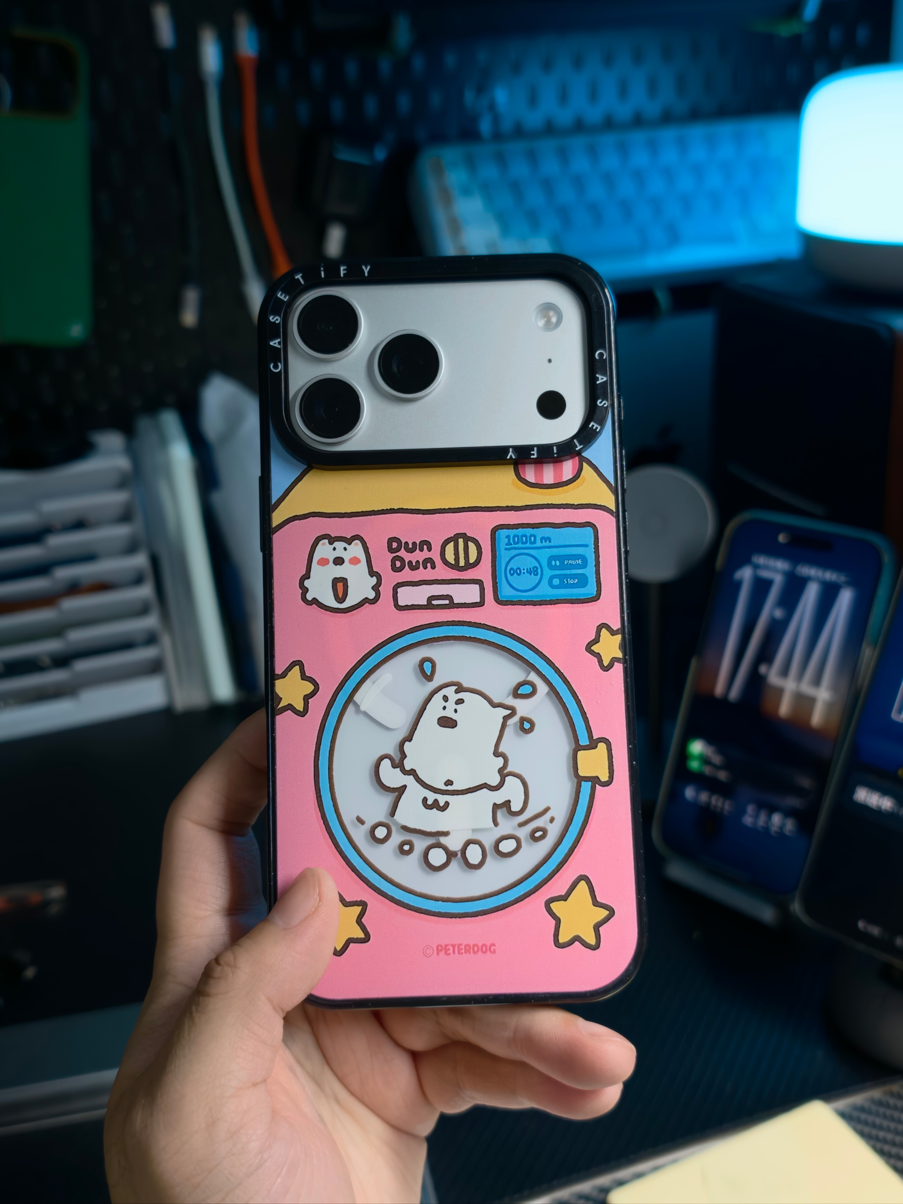 老婆30块钱买了个假货Casetify，我多嘴说了一句这是假的。她让我给他买个真