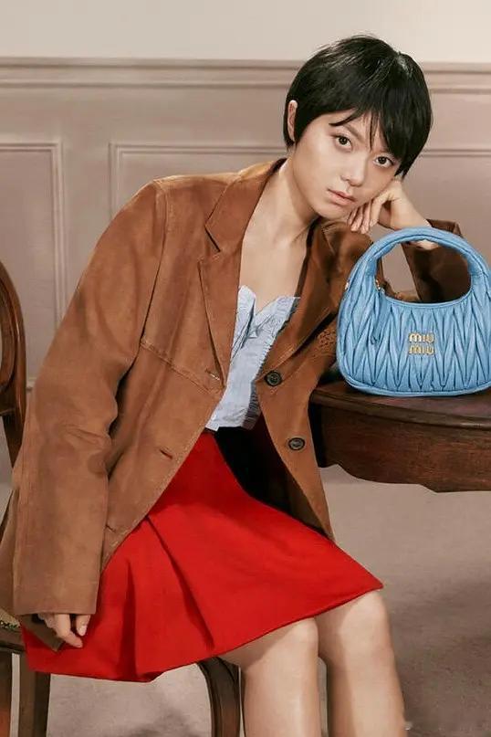 miumiu就是在pua我们，明明可以拍好看，非得吊着