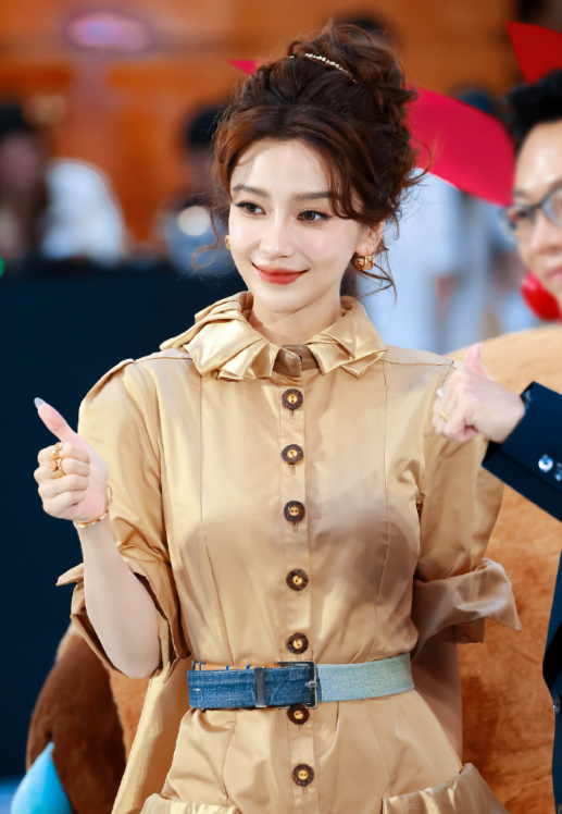 Angelababy杨颖这是确认回归了吗？不得不说非常的惊艳​​​