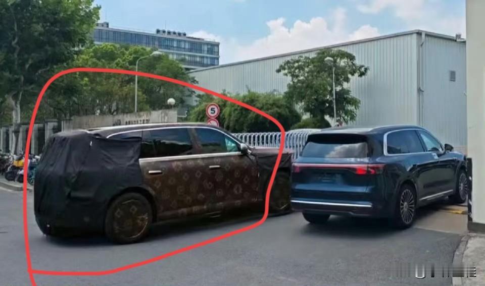 国产百万级市场留给比亚迪的机会不多了！首先比亚迪的品牌价值是肯定不如华为，其次