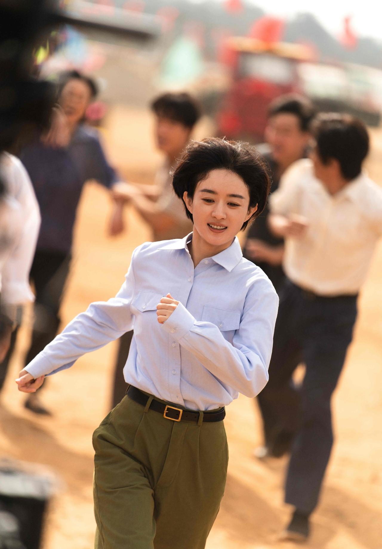 收视雪崩！《小城大事》第三周收视率仅0.35%，对比《大江大河3》的1.2%，