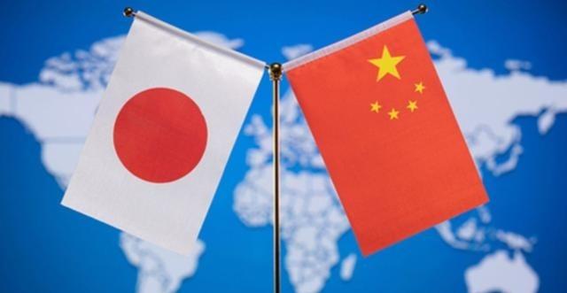 中日对峙不管怎么升级，日本好像越来越兴奋越来越嚣张了，表面上我们中国好像处于强势