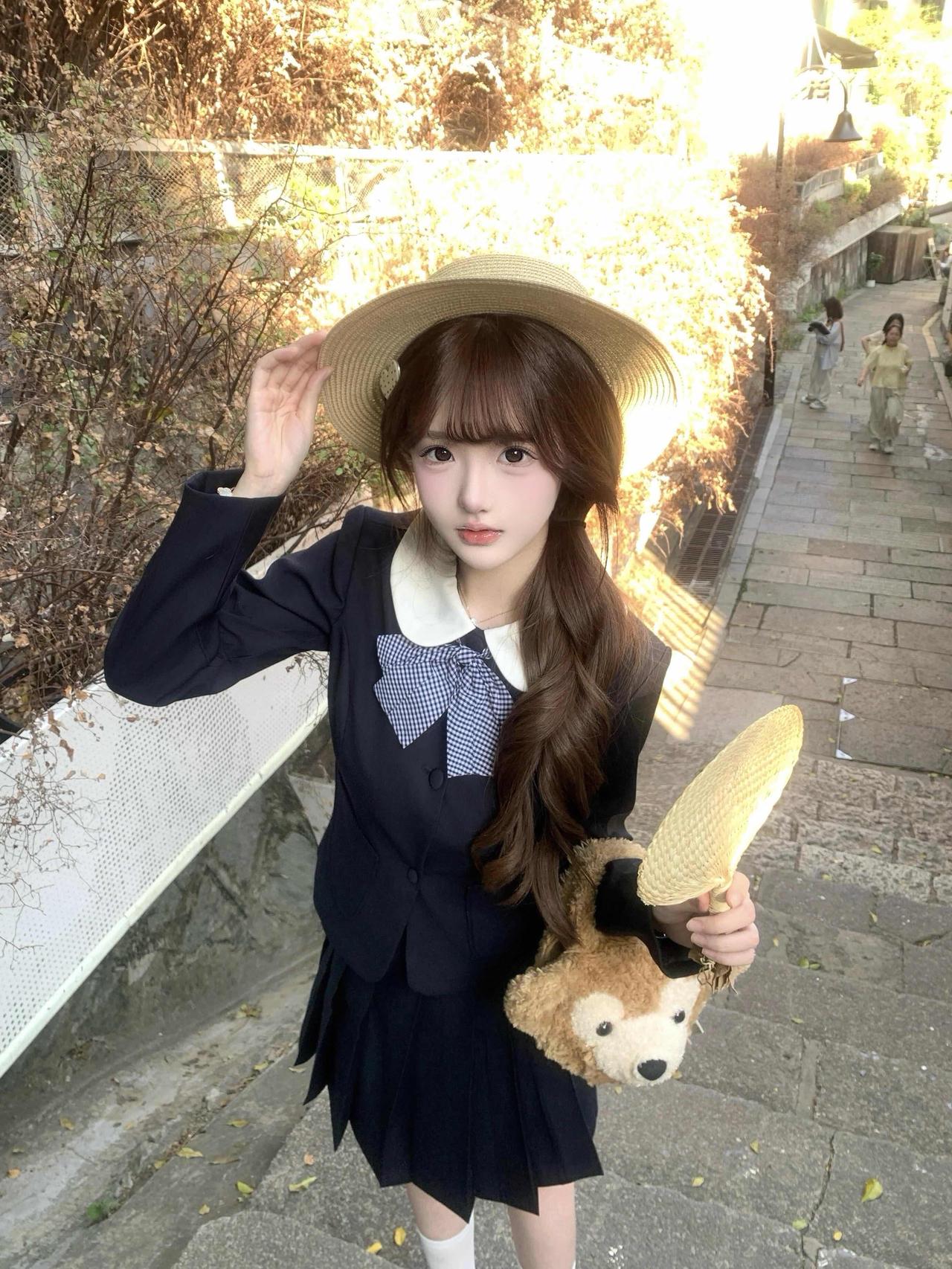 今年是越来越幸福的一年~比往年更独立更爱自己和我的好朋友们拍了好多好多漂亮的