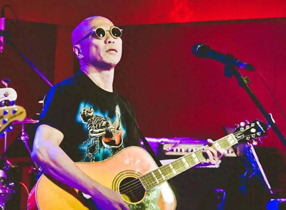 67岁韩贤光心脏骤停抢救林志炫祈福音乐界盼他早日归来