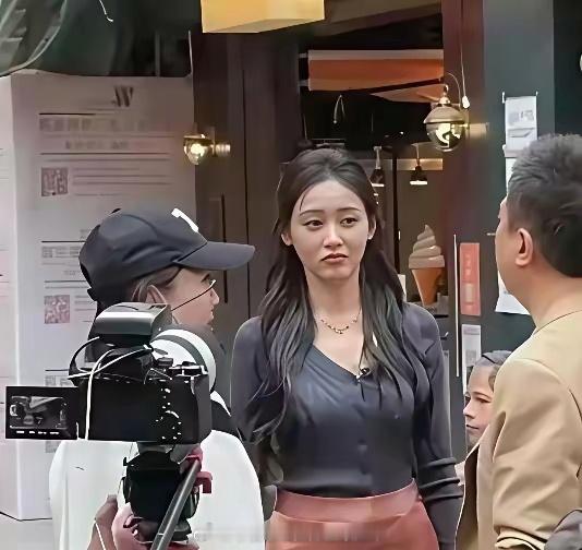 张天爱没了美颜滤镜，原来这才是明星最真实的状态！