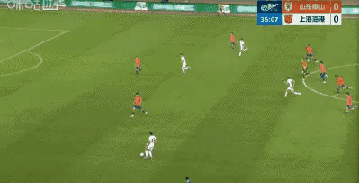 丢人！5外援踢不过单外援！中超联赛第6轮，山东泰山主场迎战上海海港，首发阵容方