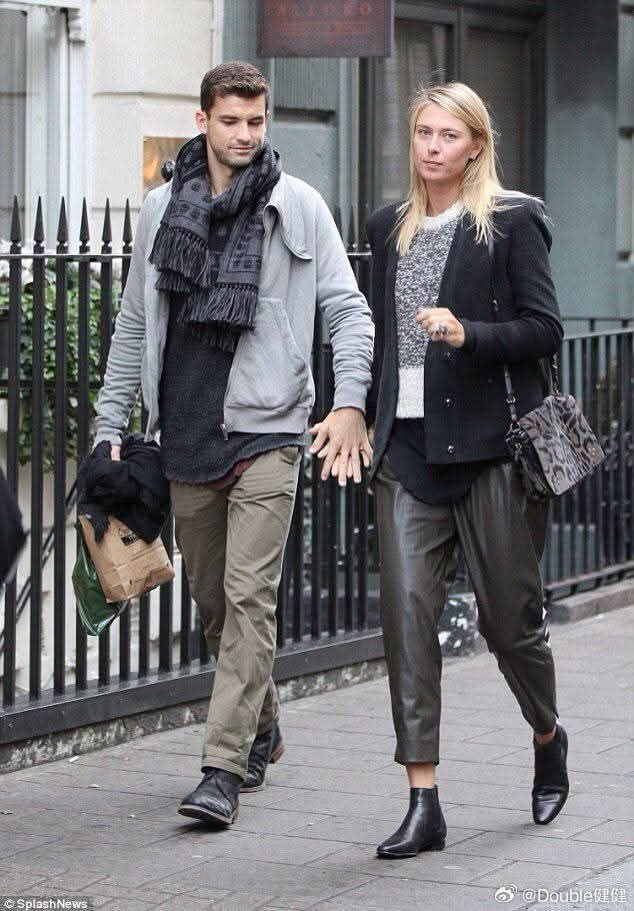 莎拉波娃的交往情史：2004-费雷罗(Crush)2005–亚当·莱文