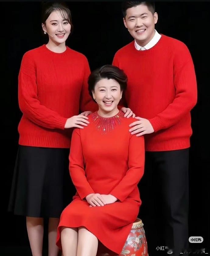 中戏主动投案【中戏表演系连续三任系主任主动投案】网传闫学晶为中戏反腐做出了杰出