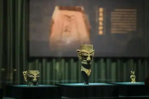 三星堆到底属于谁？真相被误解了几十年，如今终于说清楚了。迄今为止，关于三星堆的话