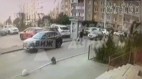 曾在俄搞暗杀的乌安全局上校，当街遭枪杀，近距离连中5枪当地时间7月10日早晨9