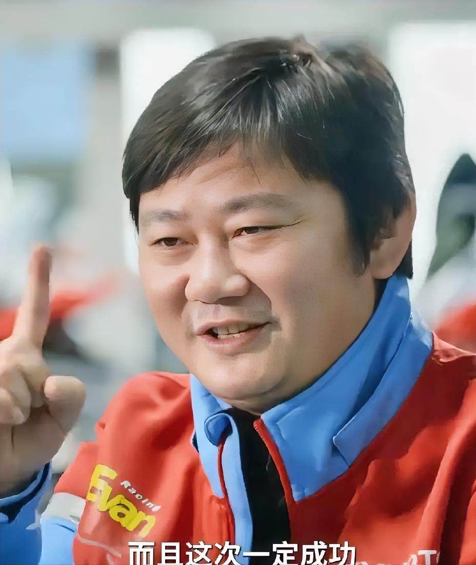 坚决反对张雪飞长江！”4月12日，张雪在一档访谈节目中预告，今年六七月份要在重庆