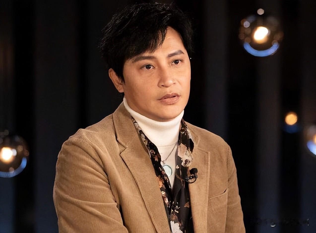 杭州直播间的陈志朋，被熟人坑惨了，他到底还信不信人？五月下旬，我在手机上刷到陈