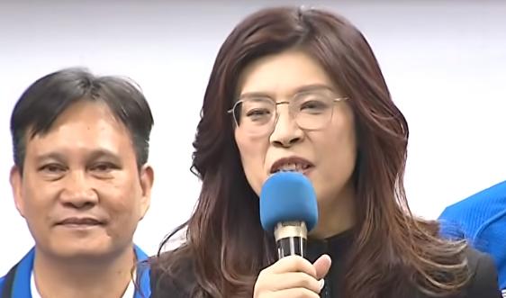 郑丽文回应党内风波，替季麟连缓颊也给军购案划红线国民党这场党内小风波，郑丽文