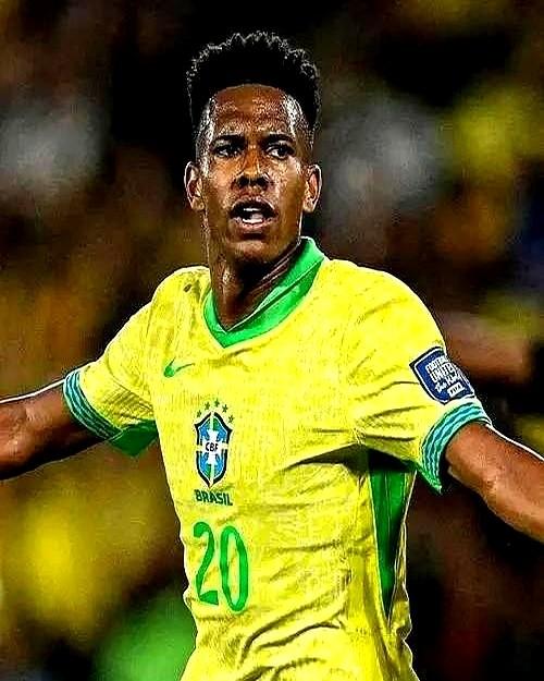 巴西队头号射手，居然是个17岁小孩。安切洛蒂5月上任后，这哥们埃斯特旺7场比